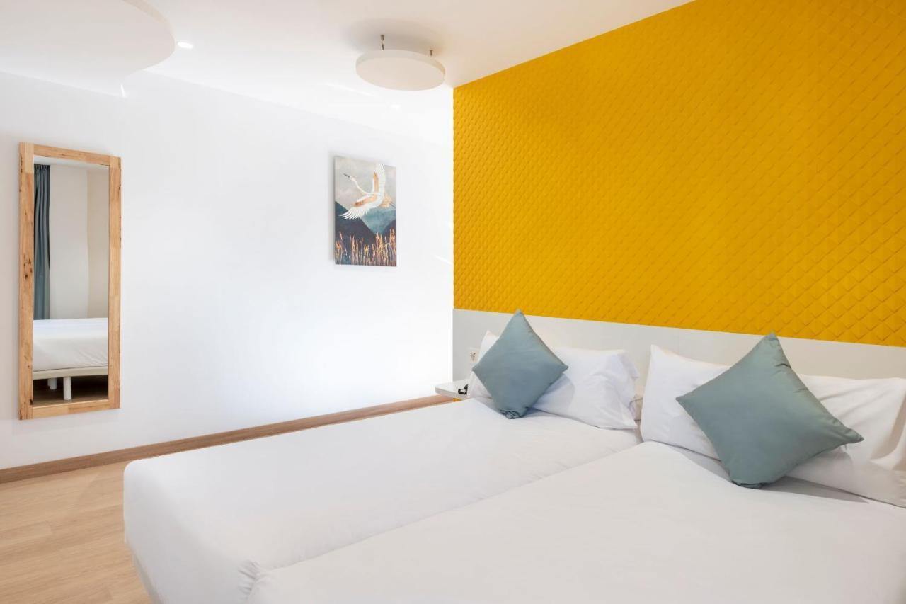 Odyssey Rooms Alicante Luaran gambar