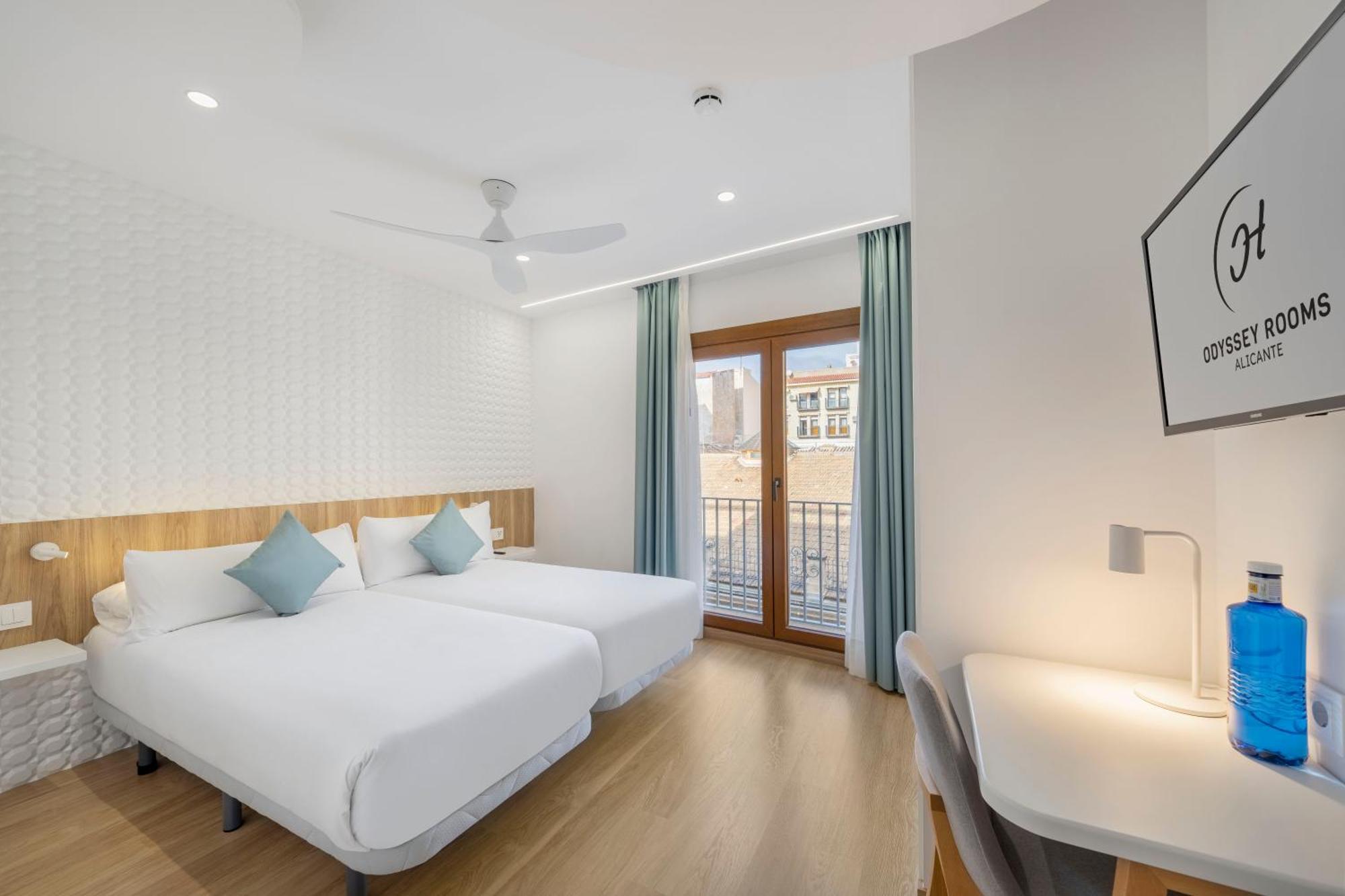 Odyssey Rooms Alicante Luaran gambar