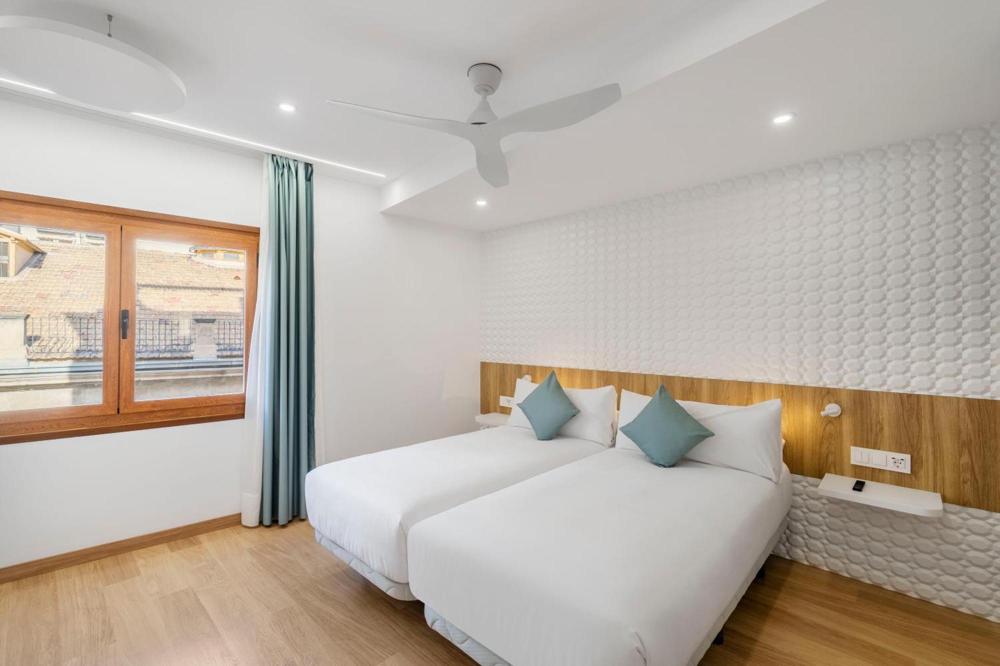 Odyssey Rooms Alicante Luaran gambar